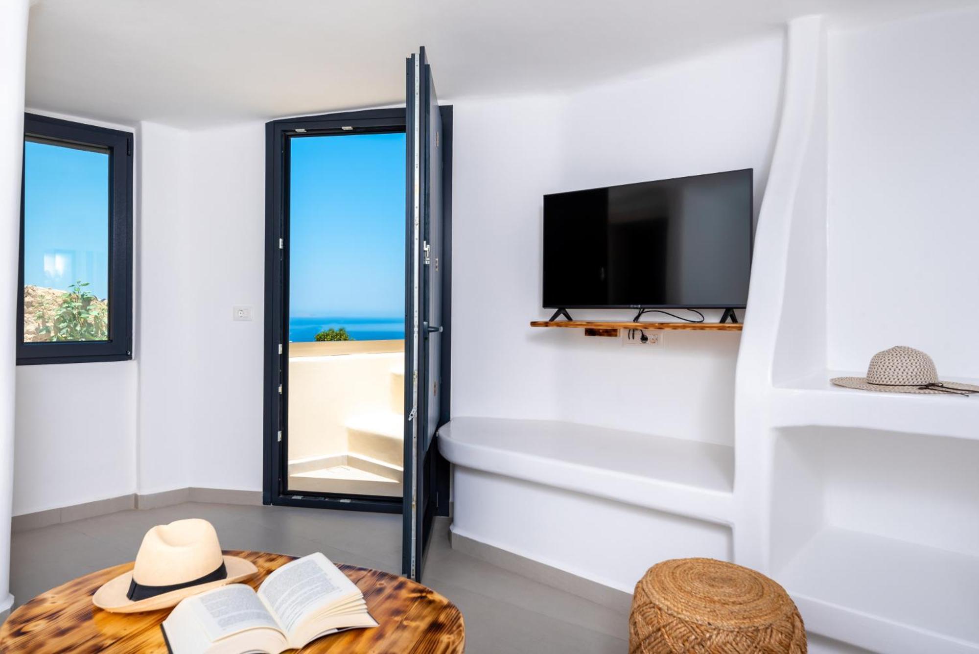 Deep Cave Suites Kontochori Fira  Eksteriør billede