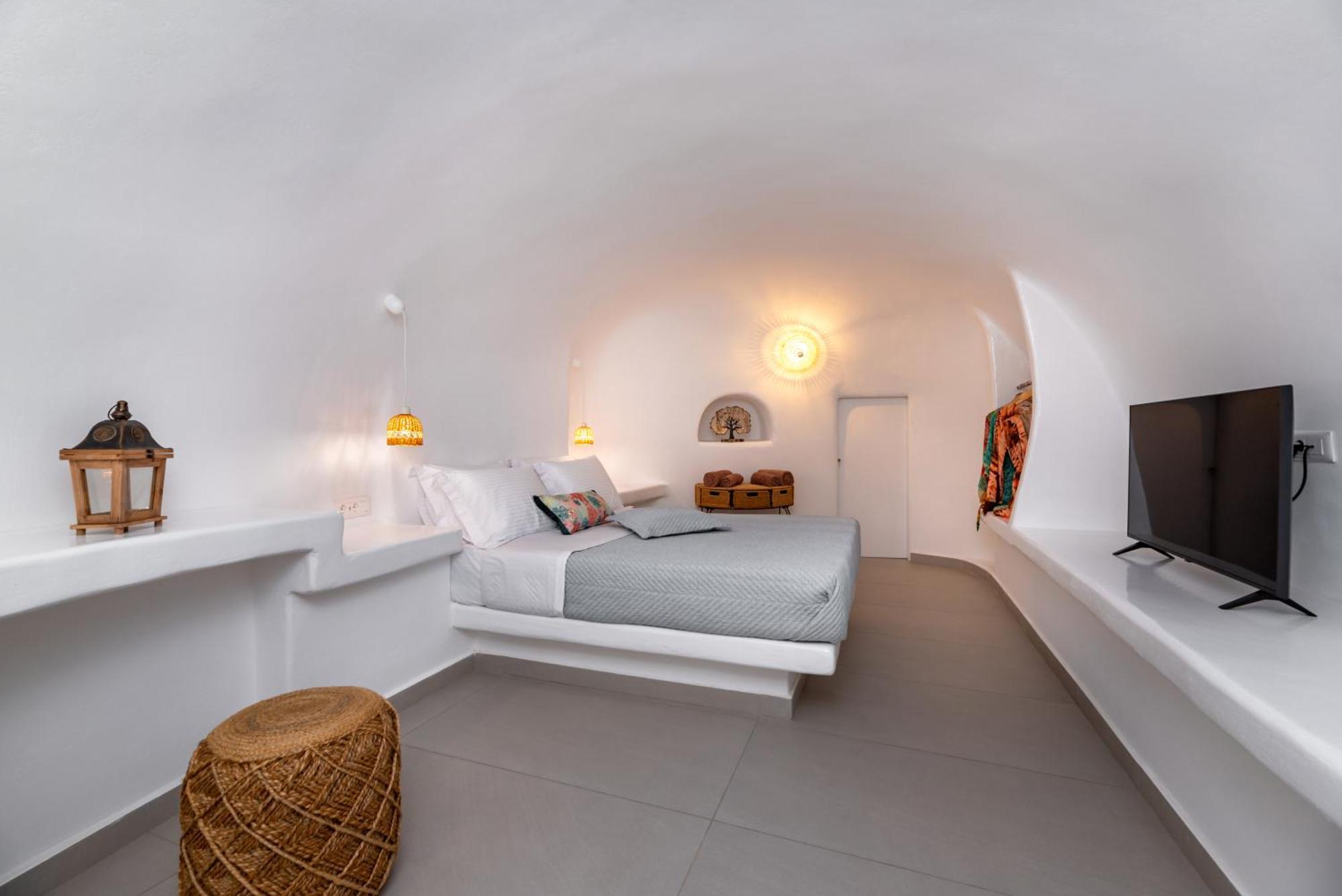 Deep Cave Suites Kontochori Fira  Eksteriør billede